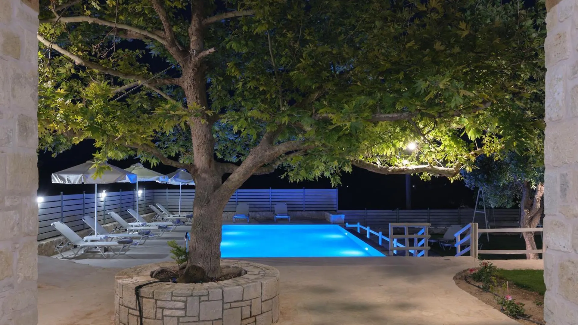 Villa Amarantos - Private Pool Stamni Greece